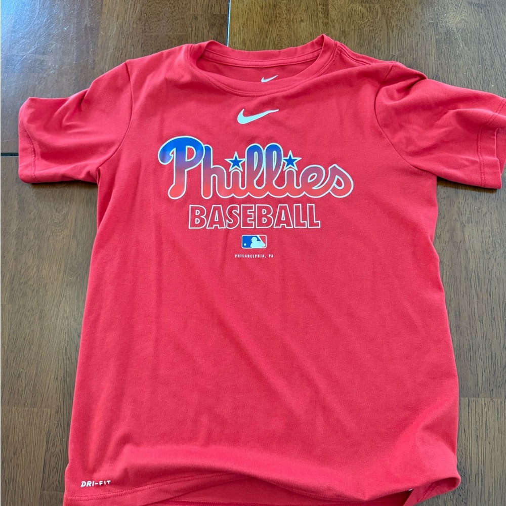 Nike Kids Red Phillies Baseball Tee